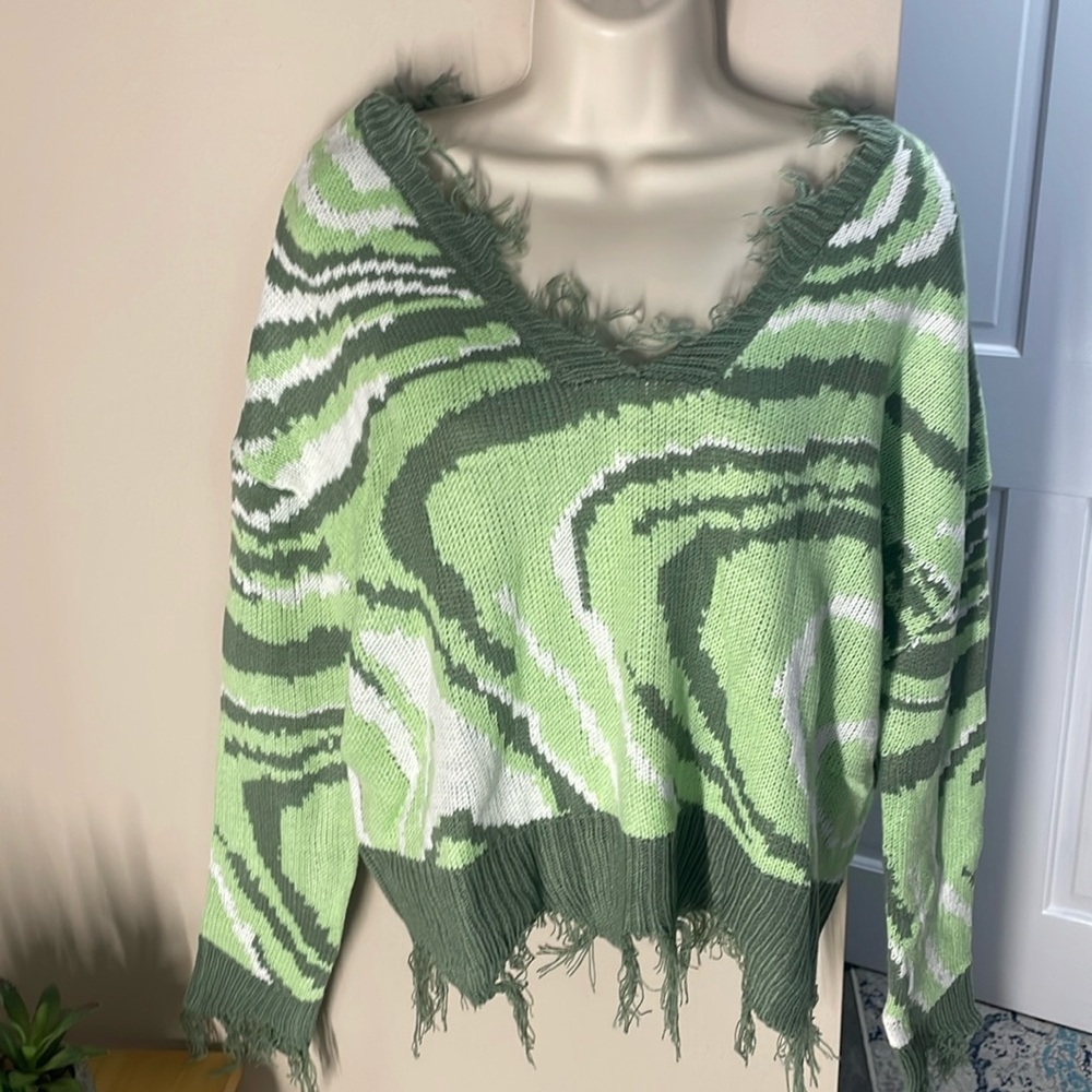 Just Polly frayed marble v-neck sweater